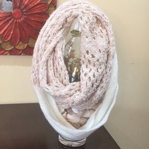 Infinity scarf